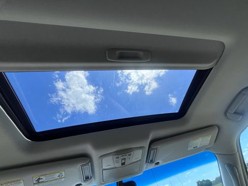 Used 2015 INFINITI QX80 4WD image 26