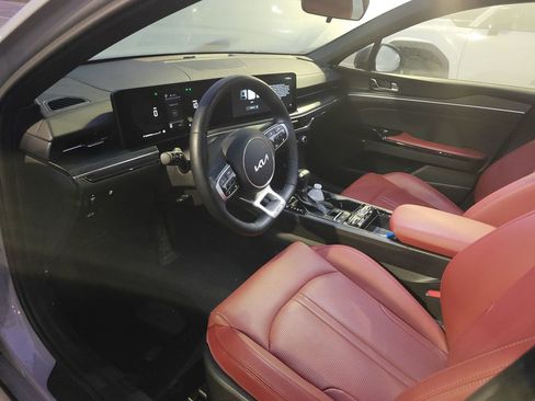 Used 2025 Kia K5 GT-Line w/ GT-Line Premium Package image 8