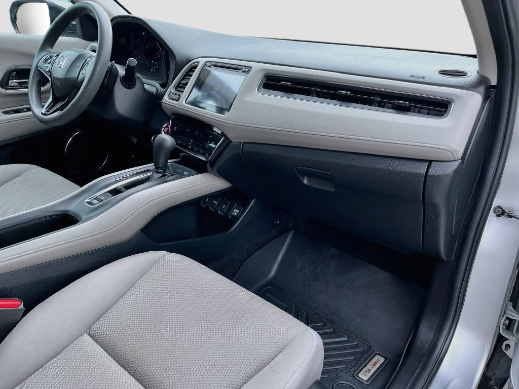 Used 2016 Honda HR-V EX image 27