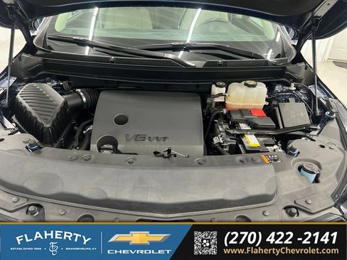 Used 2023 Buick Enclave Essence w/ Experience Buick Package FWD image 16