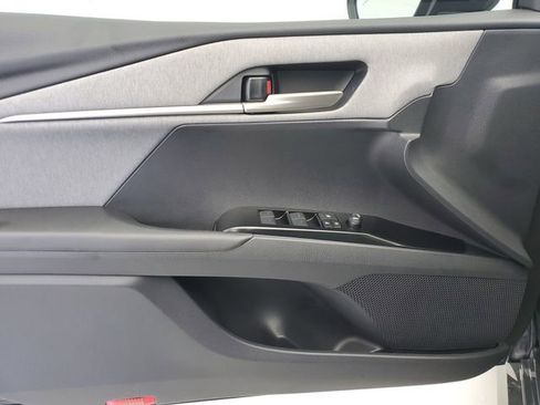 Used 2026 Toyota Camry LE image 20