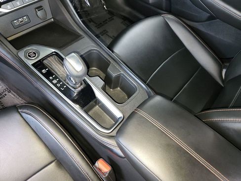 Certified 2021 Nissan Sentra SR w/ SR Premium Package image 23