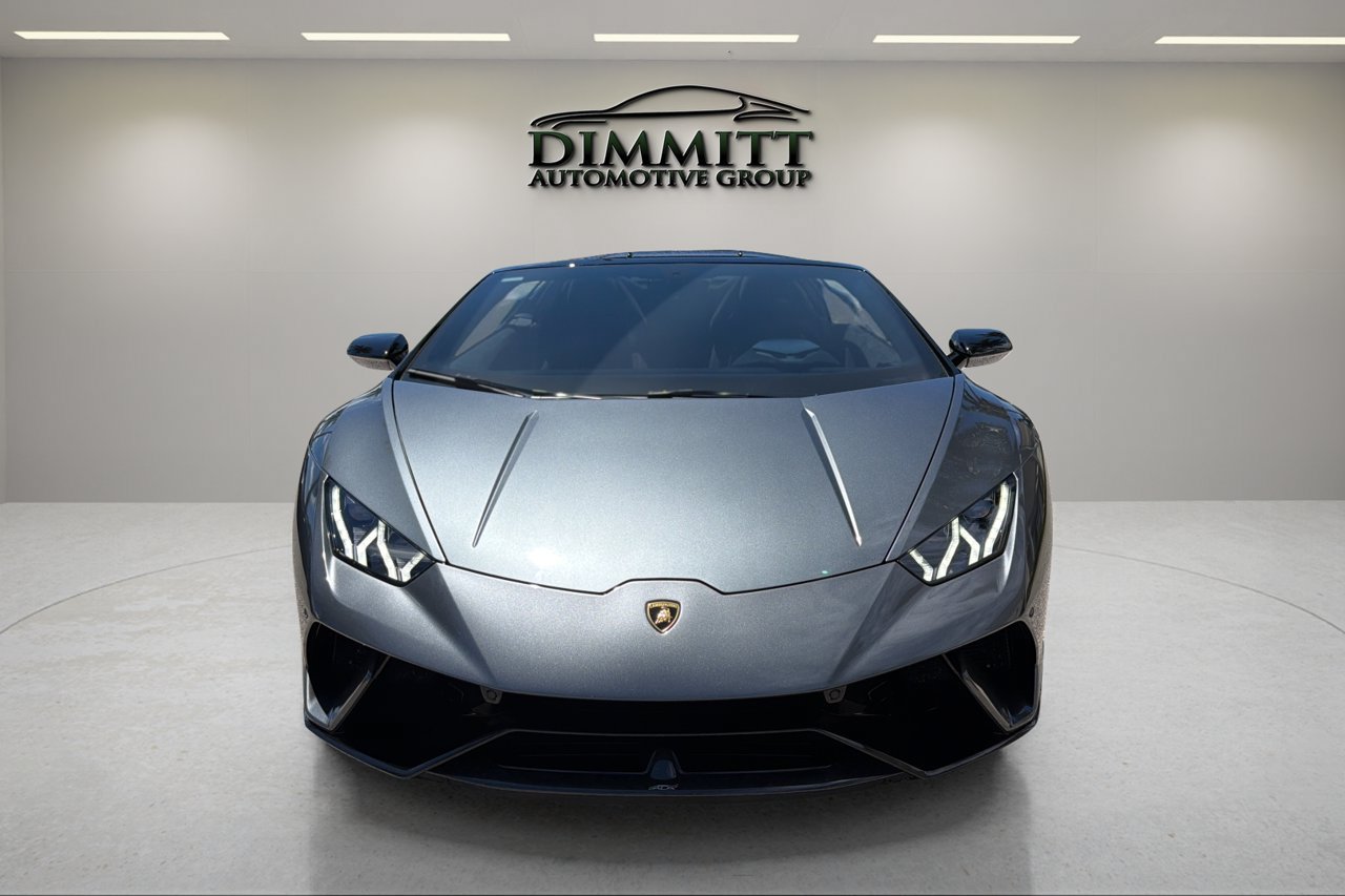 Used 2019 Lamborghini Huracan Performante AWD/4WD image 9