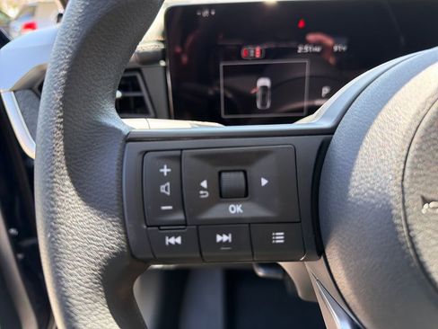 New 2026 Nissan Kicks SV FWD image 18