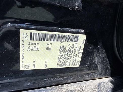 Used 2017 Nissan Maxima 3.5 SV FWD image 29