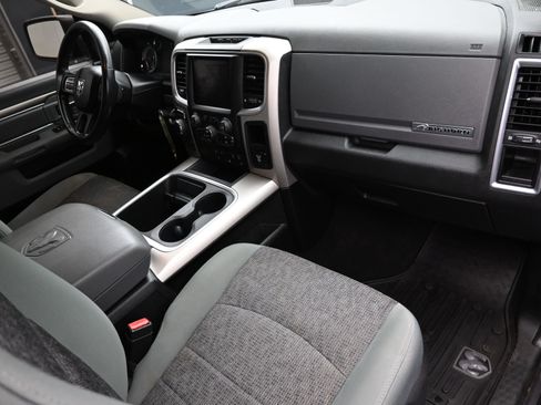 Used 2018 RAM 1500 Big Horn image 38