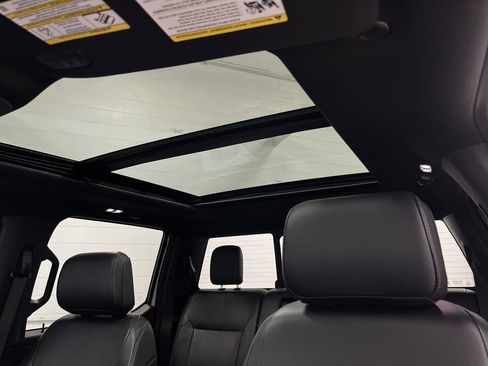 Used 2023 Ford F150 Lariat w/ Equipment Group 502A High image 7