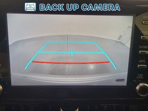 Used 2020 Toyota Corolla SE image 21