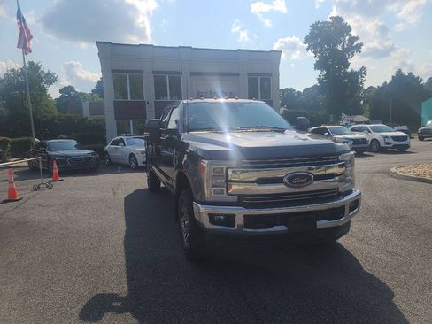 Used 2018 Ford F350 Lariat w/ Lariat Ultimate Package AWD/4WD image 2