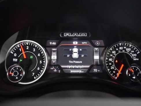 Used 2022 RAM 1500 Big Horn image 23