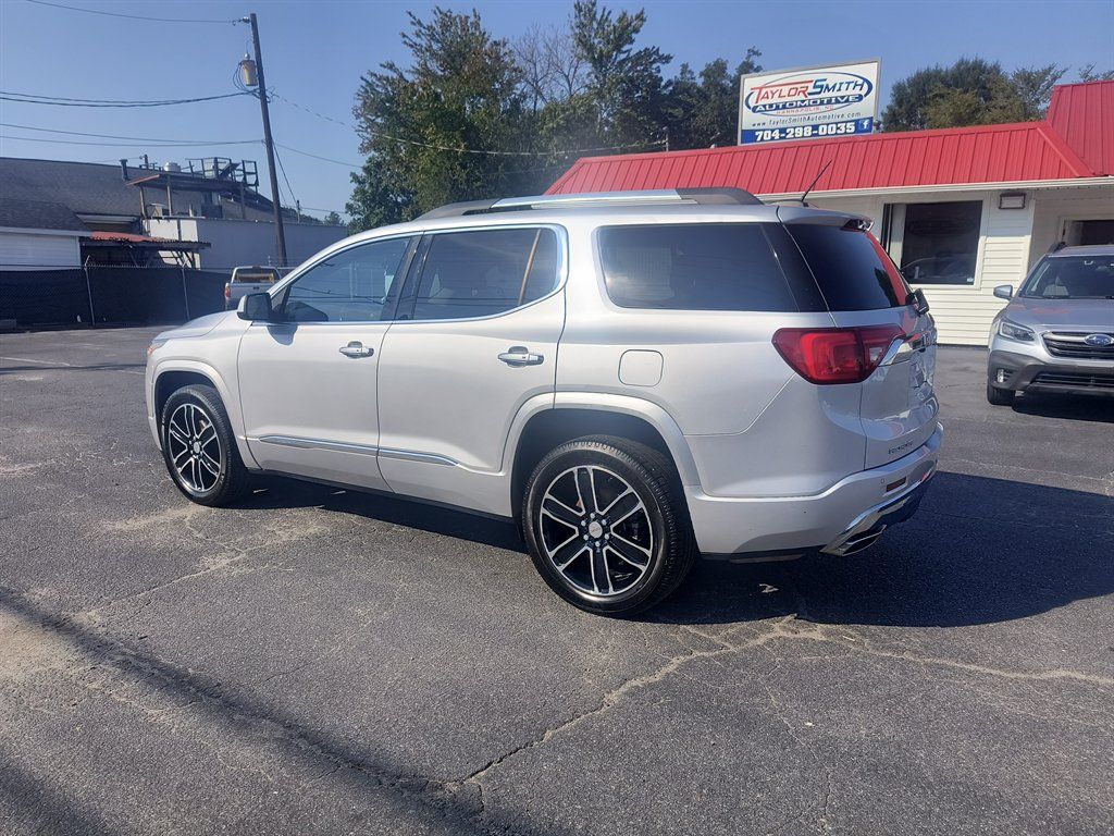 Used 2017 GMC Acadia Denali w/ Technology Package AWD/4WD image 3