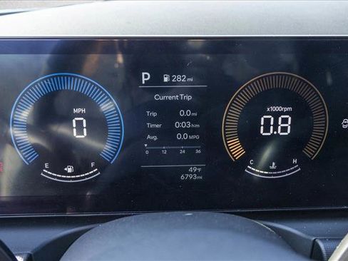 Certified 2025 Hyundai Santa Cruz SEL image 15