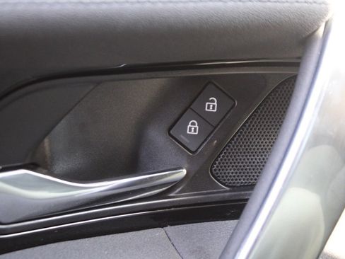 Certified 2024 Land Rover Discovery Sport S image 8