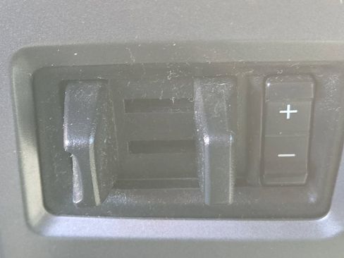 Used 2016 Ford F150 XLT AWD/4WD image 46