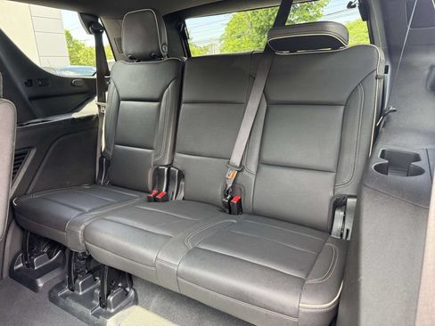 Used 2023 Chevrolet Tahoe Premier AWD/4WD image 15