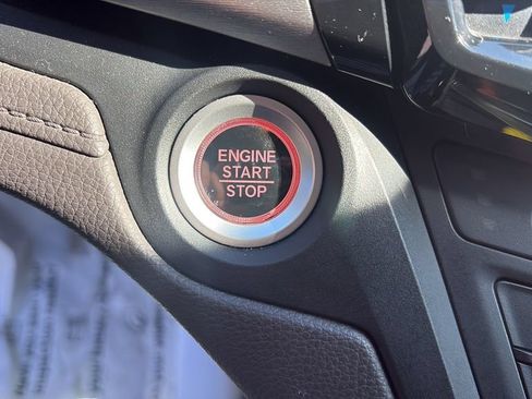 Used 2018 Honda Odyssey EX image 26