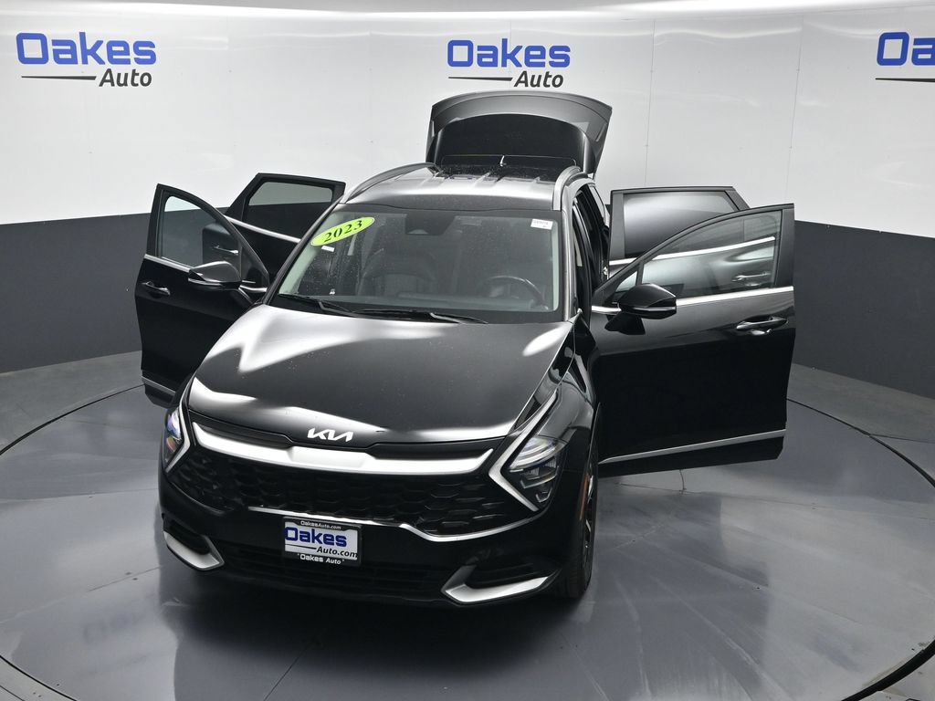 Used 2023 Kia Sportage EX AWD/4WD image 57