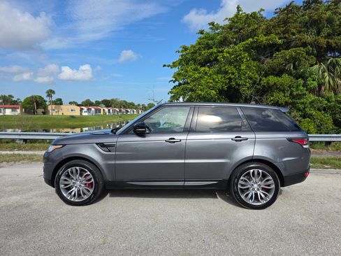Used 2016 Land Rover Range Rover Sport Supercharged AWD/4WD image 7