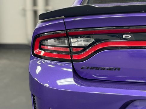 Used 2023 Dodge Charger Scat Pack w/ Daytona Edition Group RWD image 9