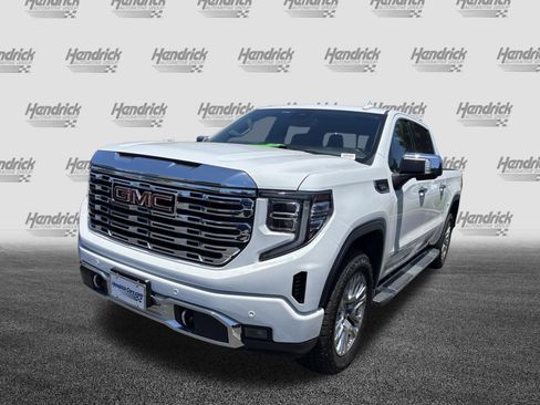 Used 2022 GMC Sierra 1500 Denali AWD/4WD image 5