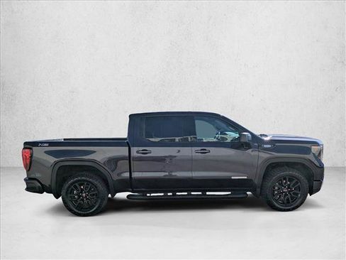 Used 2024 GMC Sierra 1500 Elevation w/ X31 Off-Road Package AWD/4WD image 4
