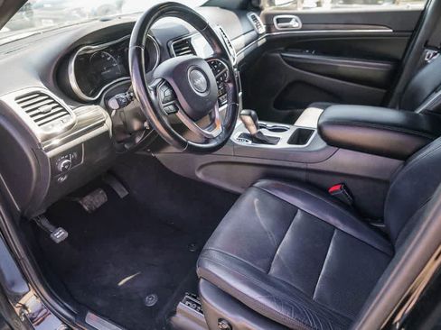Used 2020 Jeep Grand Cherokee Limited w/ Luxury Group II RWD image 13