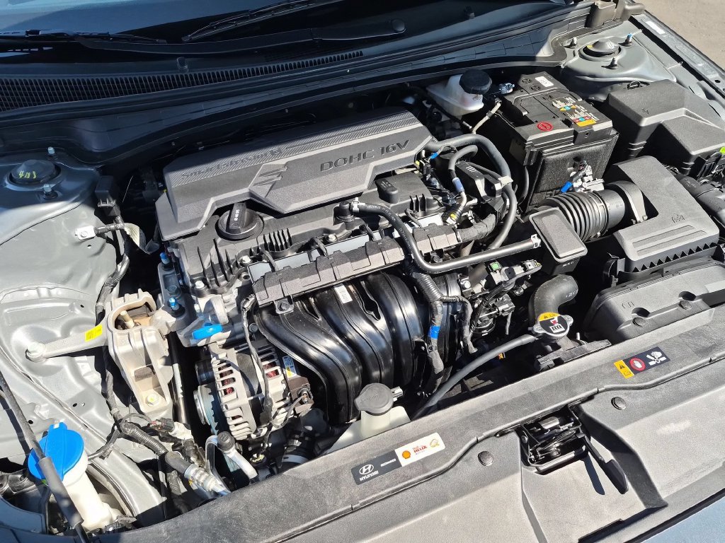 Used 2026 Hyundai Elantra Sport FWD image 35