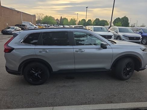 Used 2024 Honda CR-V Sport-L image 11