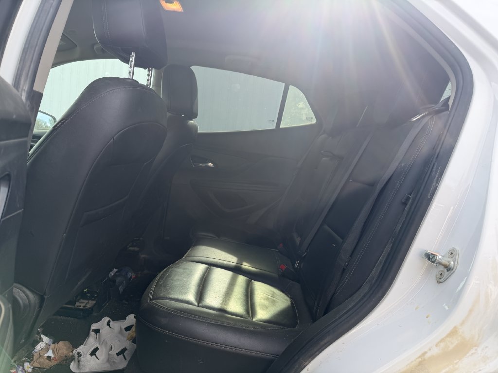 Used 2020 Buick Encore Essence AWD/4WD image 6
