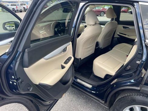 Used 2020 INFINITI QX50 Luxe w/ Navigation Package AWD/4WD image 21