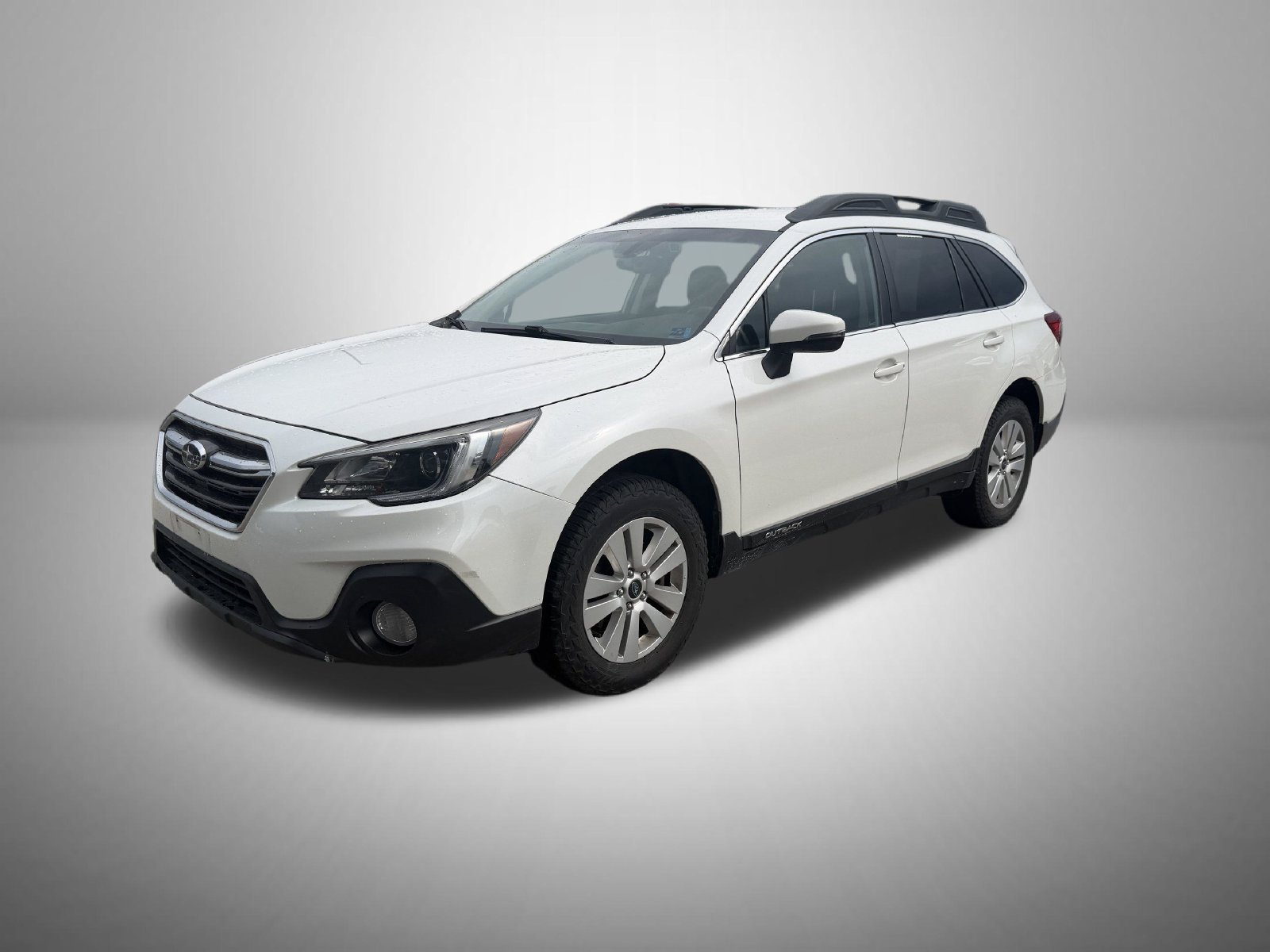 Used 2018 Subaru Outback 2.5i Premium AWD/4WD image 1