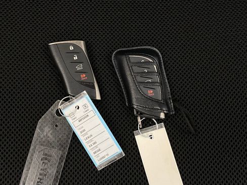 Used 2020 Lexus ES 350 w/ Premium Package image 9