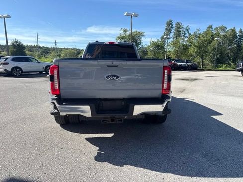 Used 2024 Ford F350 Lariat w/ Lariat Ultimate Package AWD/4WD image 5