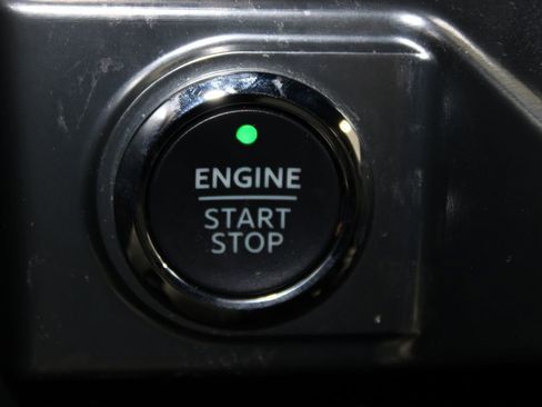 Used 2023 Ford F150 Lariat w/ Equipment Group 502A High image 30