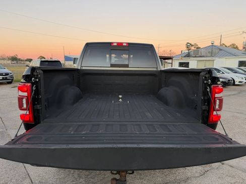 Used 2019 RAM 2500 Laramie image 5