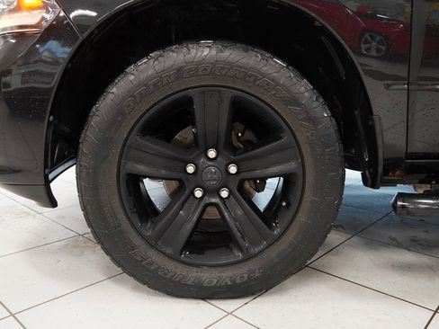 Used 2016 RAM 1500 Sport w/ Black Ram 1500 Sport Group image 15