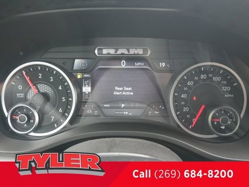 New 2026 RAM 1500 4x4 Crew Cab image 45