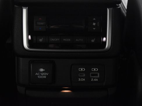 Used 2025 Subaru Ascent Bronze Edition AWD/4WD image 20