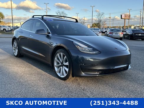 Used 2018 Tesla Model 3 Long Range image 7