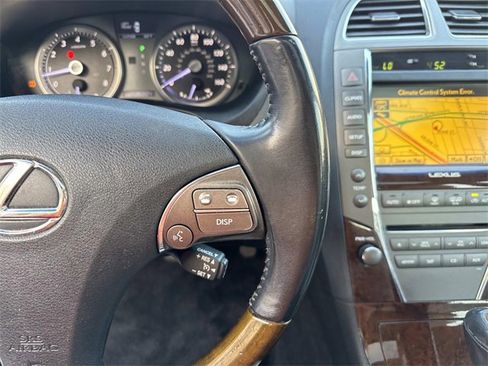 Used 2010 Lexus ES 350 image 23