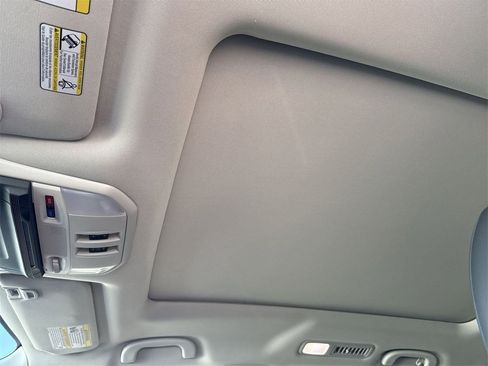 New 2026 Subaru Ascent Bronze Edition image 18