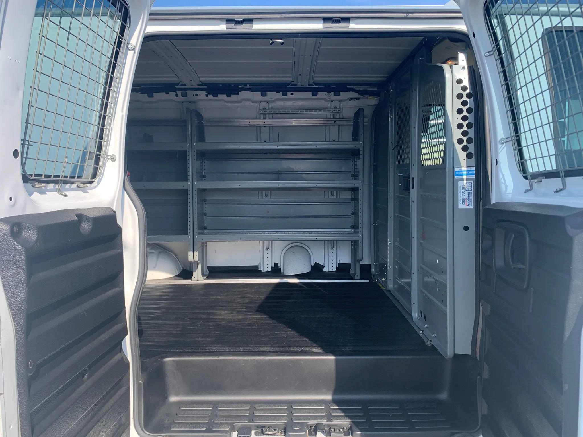Used 2014 Chevrolet Express 1500 RWD image 26