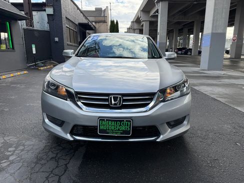 Used 2015 Honda Accord EX-L image 2