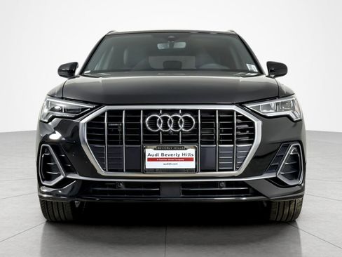 Used 2025 Audi Q3 2.0T Premium Plus w/ Premium Plus Package AWD/4WD image 8