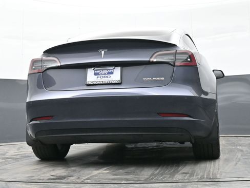 Used 2022 Tesla Model 3 Performance image 38