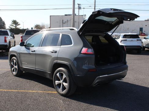 Used 2019 Jeep Cherokee Limited image 7