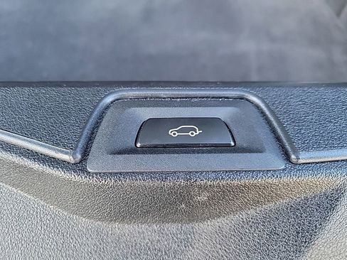 Used 2022 BMW X5 xDrive40i w/ M Sport Package image 20