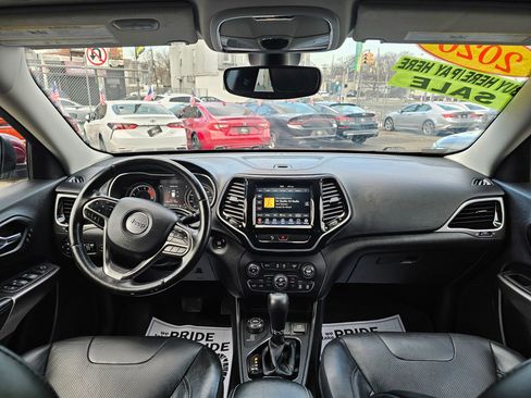 Used 2020 Jeep Cherokee Limited w/ Mopar Interior Package image 13