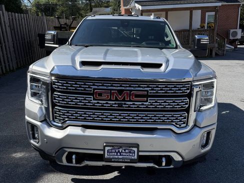 Used 2021 GMC Sierra 2500 Denali w/ Denali Ultimate Package image 2