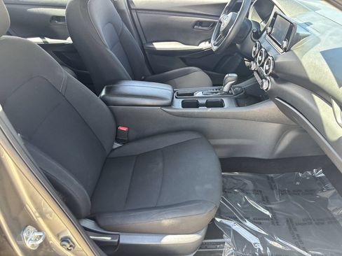 Used 2024 Nissan Sentra S FWD image 9